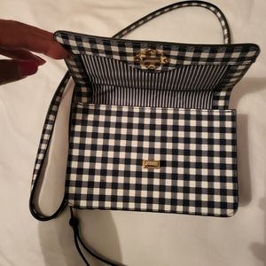 Crossbody purse